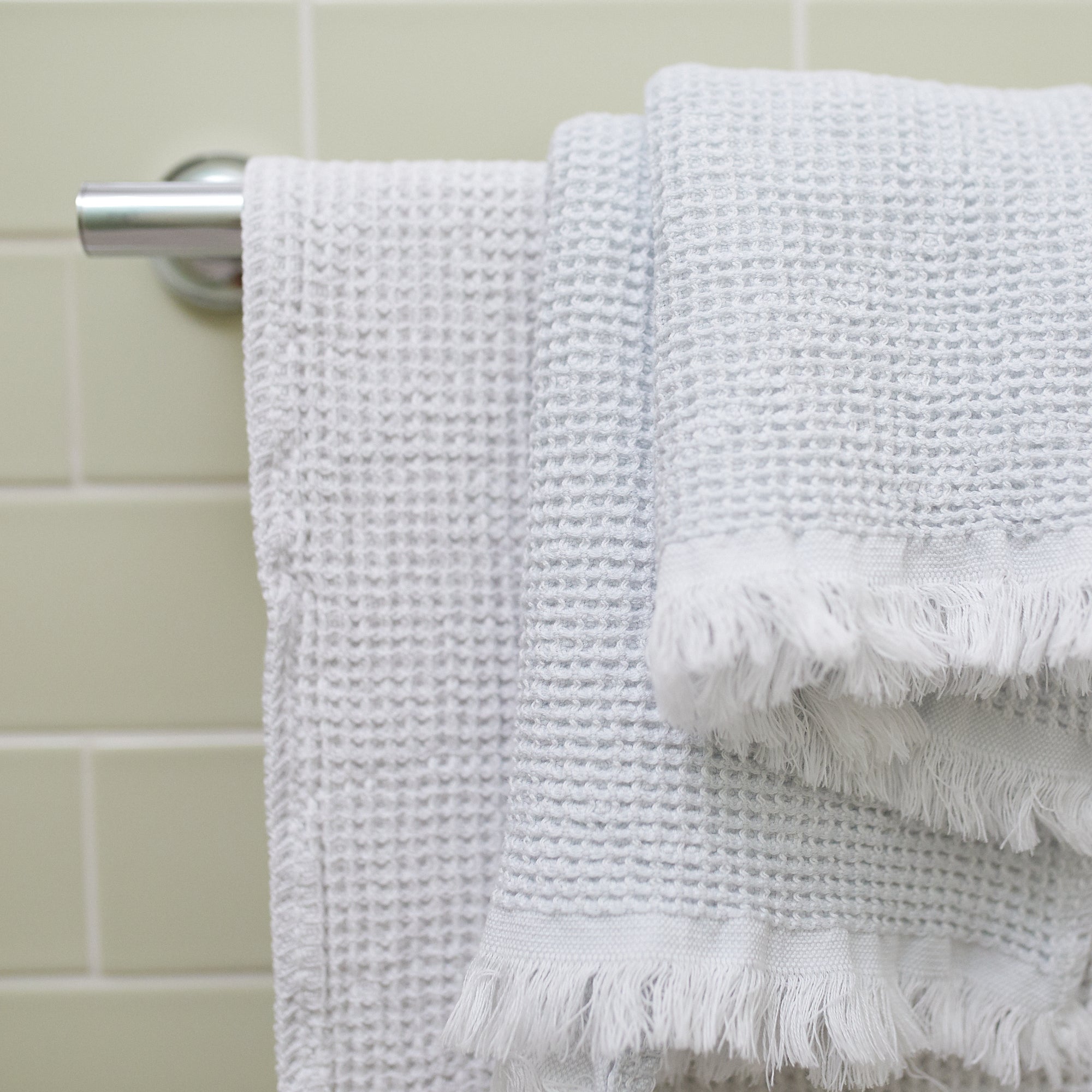 Set of 3 Bees Fringed Waffle Towel - Hand Towel