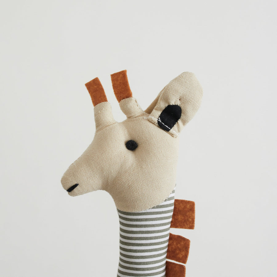 Cordelia the Giraffe - Banks-Lyon Botanical - Baby - $28