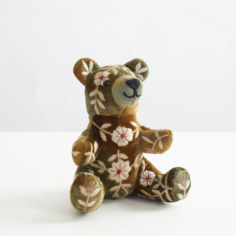 Stella Tribeca | Accessories | Embroidered Bear