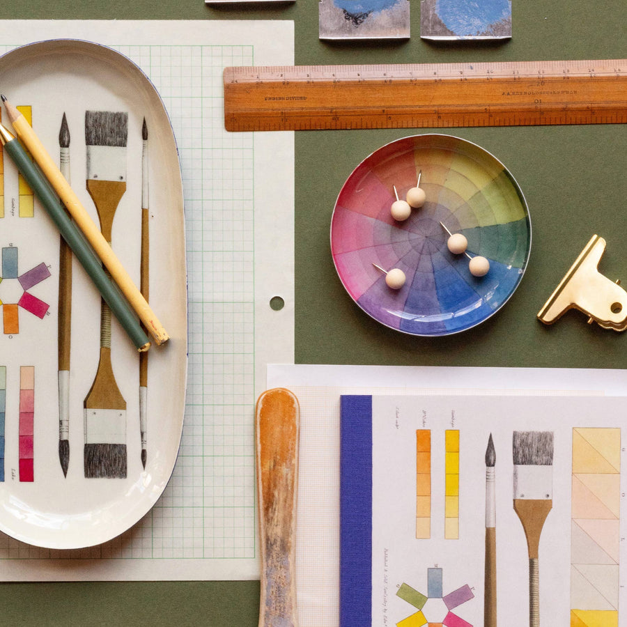 Enamel Printed Tray - Vintage Colour Wheel - Roomytown Inc - Accessories - $15