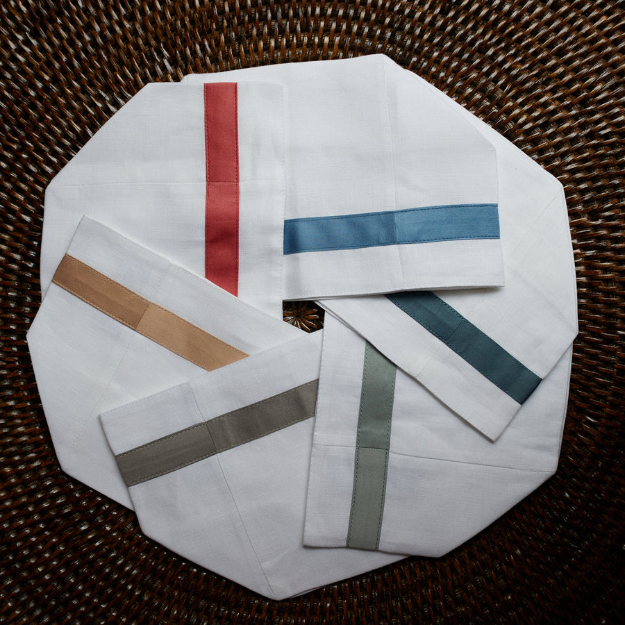 Lowell Linen Tissue Box Cover - Matouk - Bath