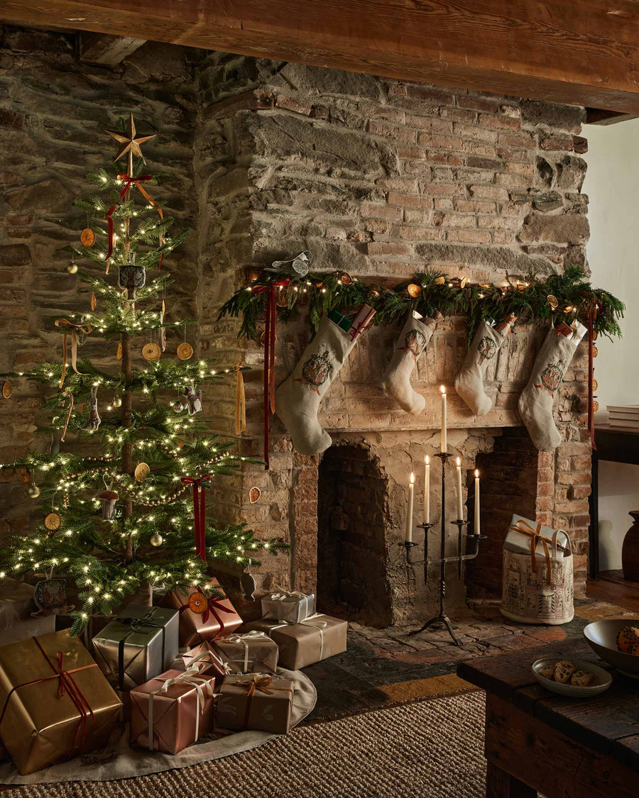 Mouse with Wreath Ornament - Coral & Tusk - Holiday - $37