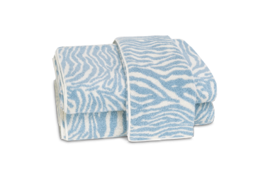 Regine Towels - Bath Sheet 40” x 70’’ / Hydrangea - Matouk - $246