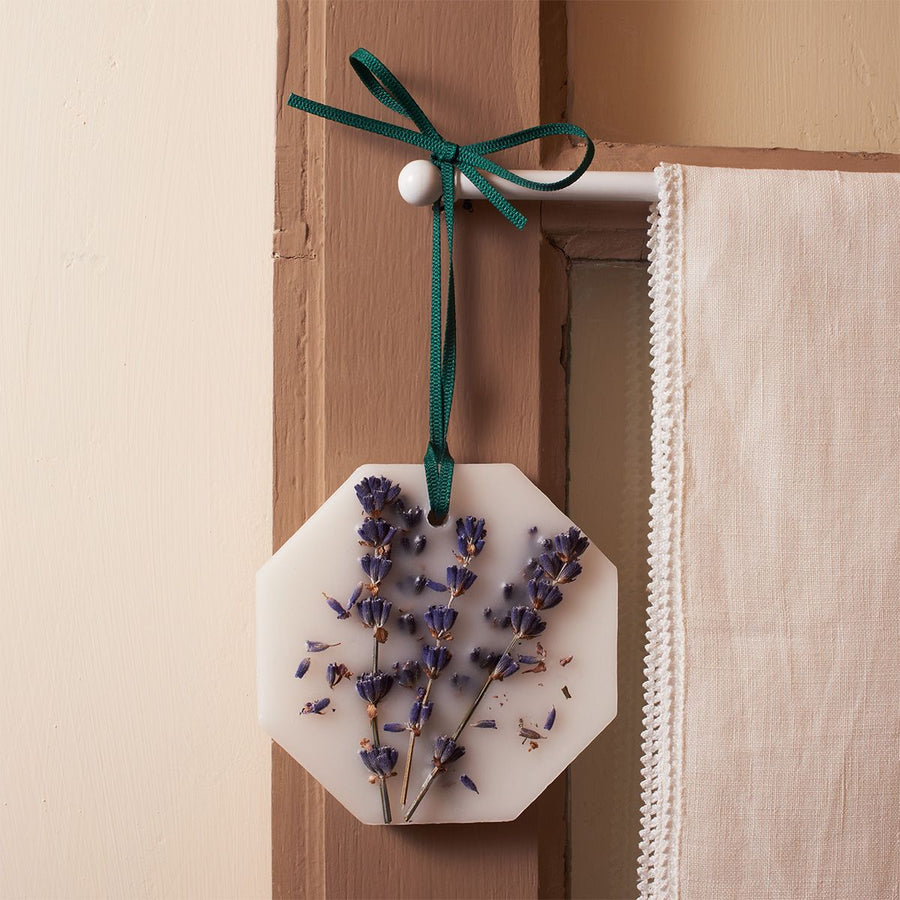 Scented Botanical Palets - Carriere Freres - Fragrance