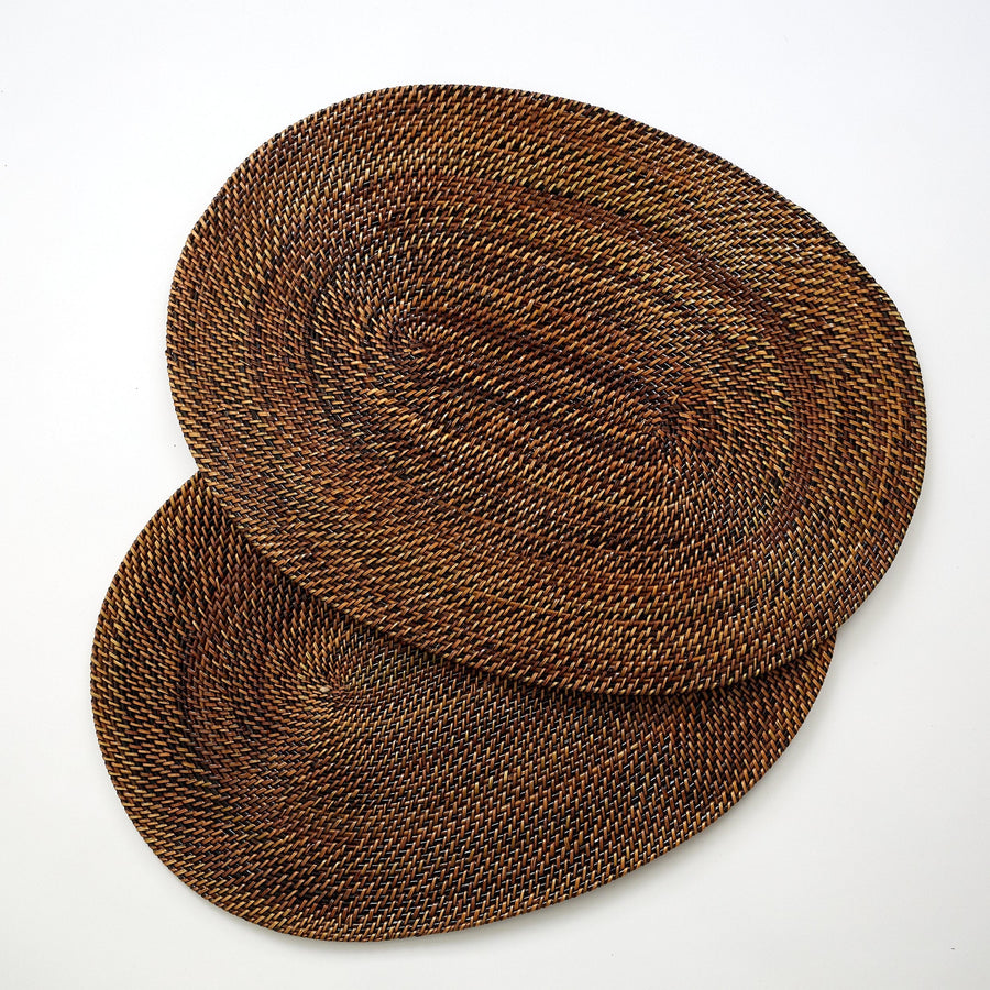 Water-vine Oval Placemat - 18 x 13 - Calaisio - Table - $49